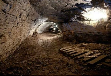 Конная прогулка к Ахштырской пещере