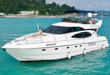 Аренда моторной яхты Azimut 52